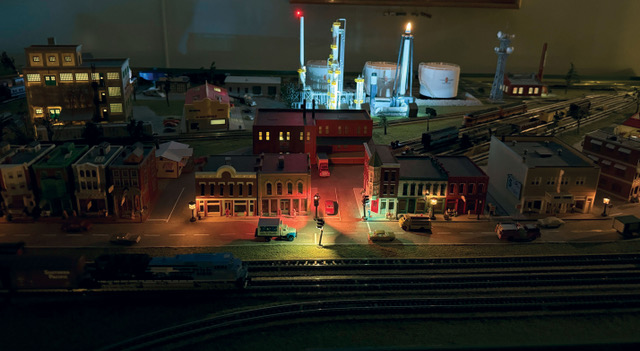 An Industry Layout Built to Run by Richard Wroblewski